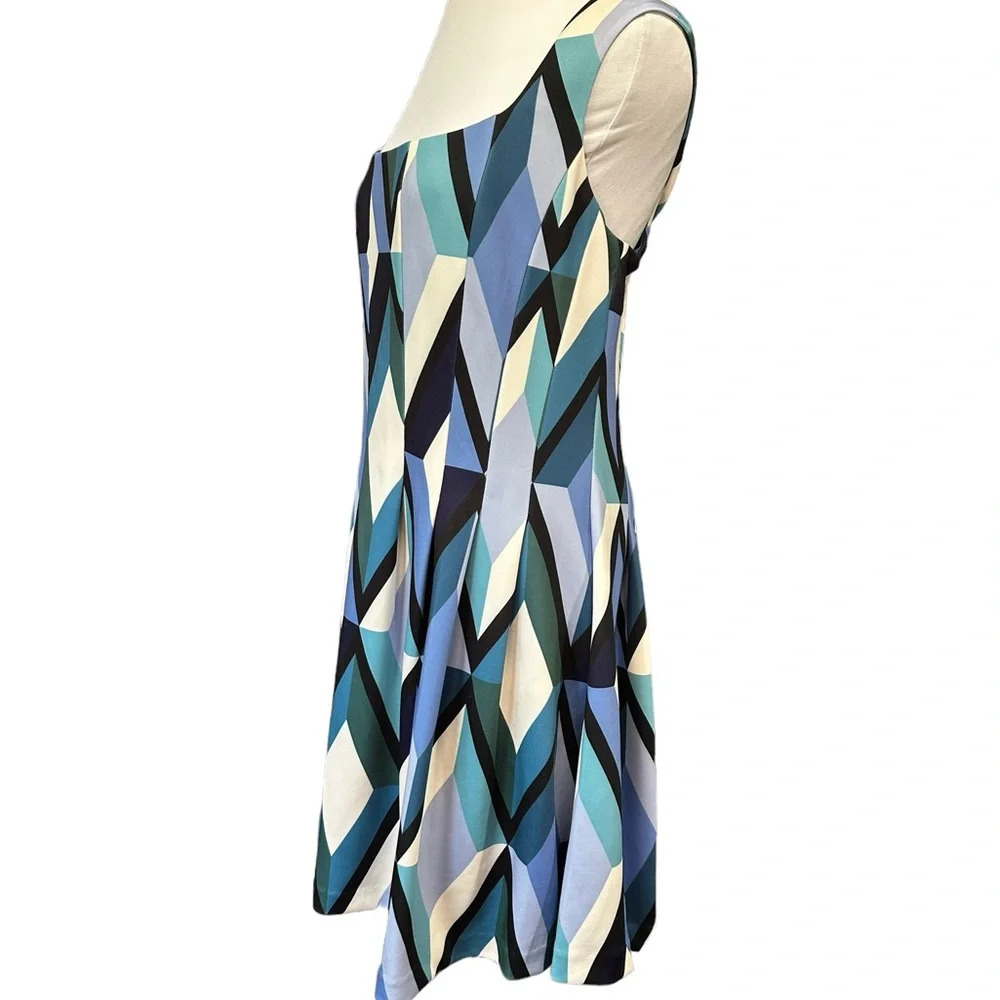 Vince Camuto Women's Printed Back-Cutout Fit & Flare Dress - Picture 6 of 9